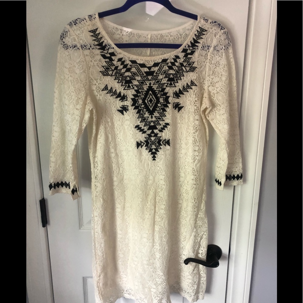 Lace white dress